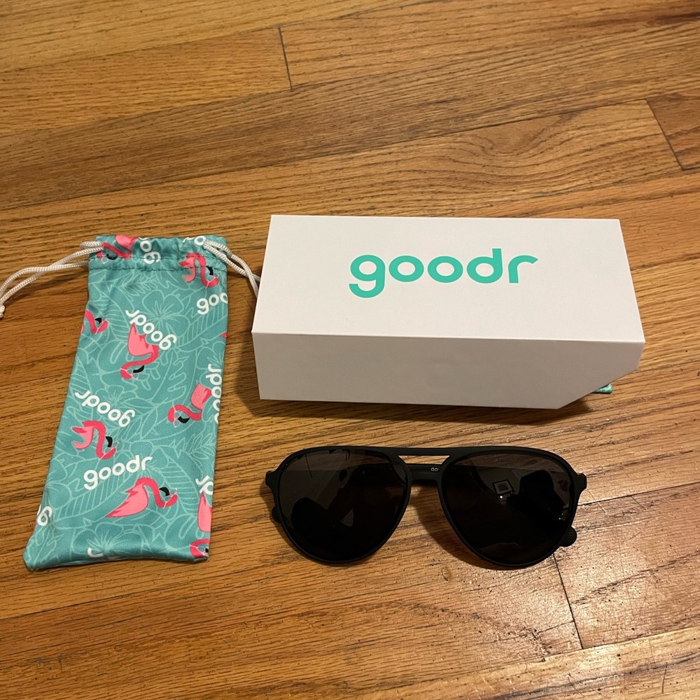 Brand new Goodr aviator black sunglasses